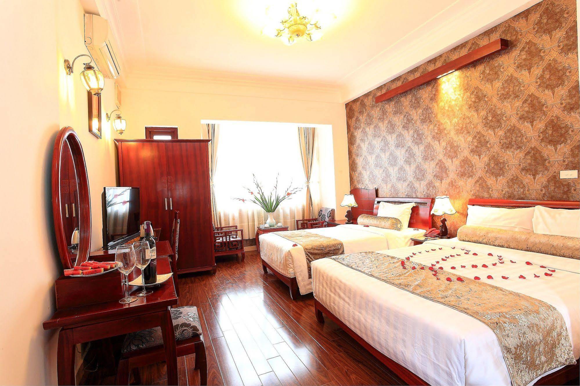 Hanoi Luxury Hotel Экстерьер фото